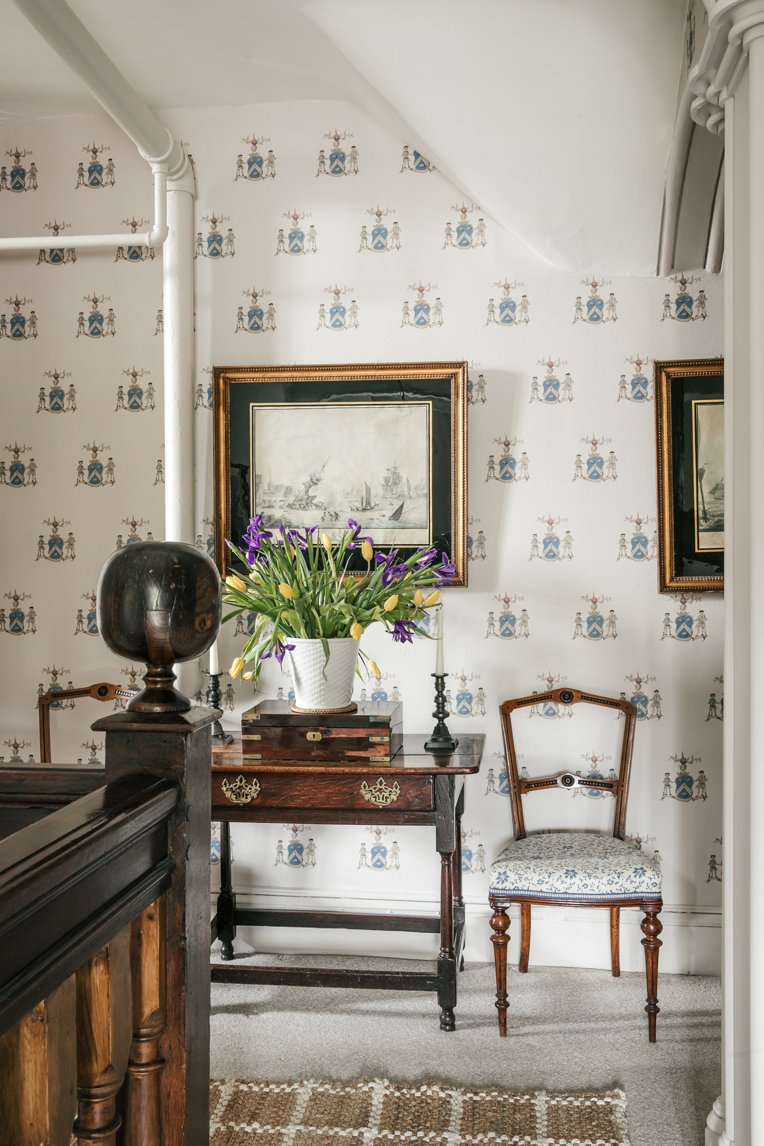 Highlander-Parchment---Upstairs-Hall1500x2250